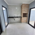 Casa à venda com 3 quartos, sendo 1 suíte,  no condomínio Helena Maria, Sorocaba - SP