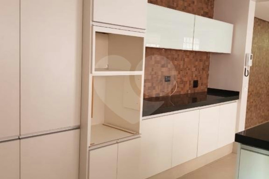 Sobrado à venda com 3 quartos, sendo 1 suíte,  em Freguesia do Ó, São Paulo, SP