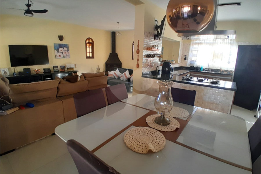 Casa Térrea à venda com 2 suítes em Serra da Cantareira, Mairiporã, SP