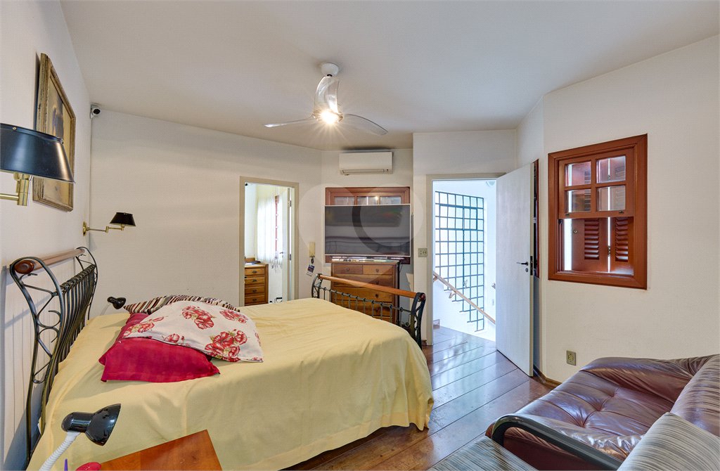 Casa de Vila à venda com 3 quartos, sendo 2 suítes, em Granja Julieta, São Paulo, SP