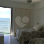 Apartamento à venda com 3 quartos em Pitangueiras, Guarujá, SP