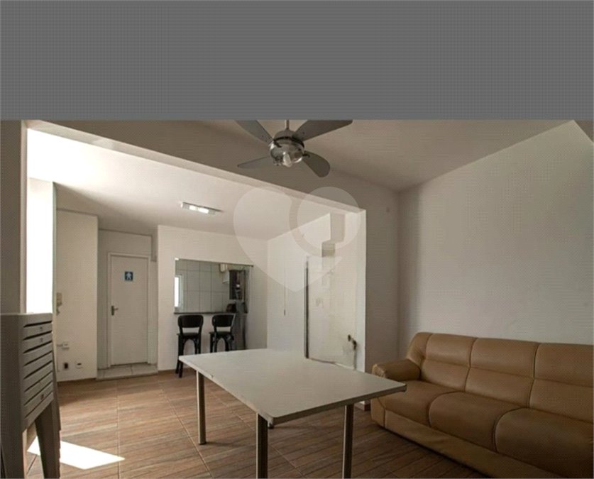 Apartamento à venda com 3 quartos, sendo 1 suíte,  em Aclimação, São Paulo, SP
