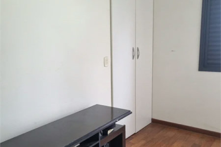 Apartamento à venda com 3 quartos, sendo 1 suíte, em Jardim Londrina, São Paulo, SP