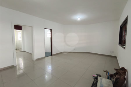 Sobrado à venda com 3 quartos, sendo 1 suíte, em Cupecê, São Paulo, SP