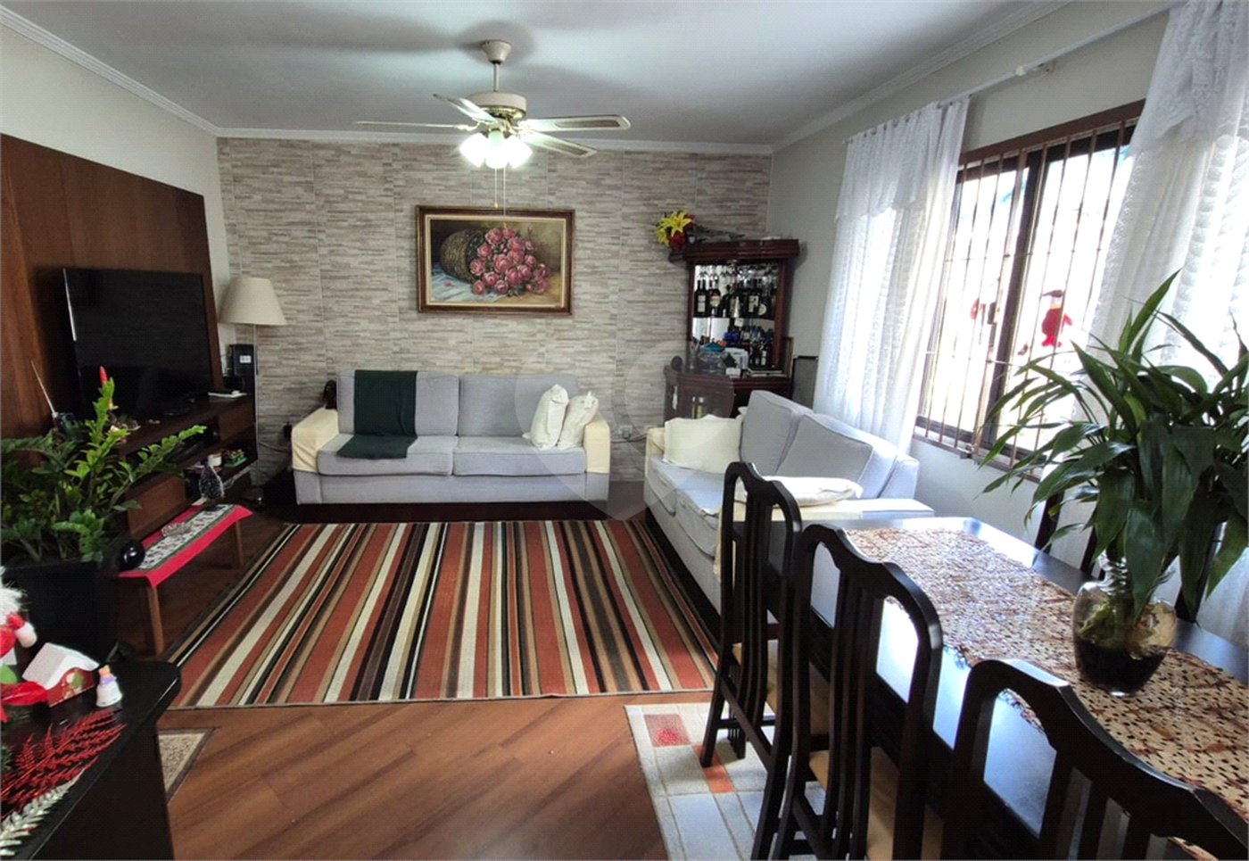 Casa à venda com 3 quartos, sendo 1 suíte, no condomínio Indefinido_ernani Pinto_439, São Paulo - SP