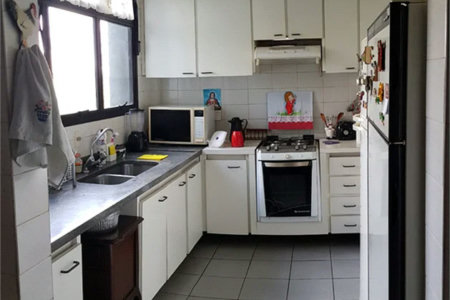 Duplex à venda com 3 suítes em Vila Suzana, São Paulo, SP