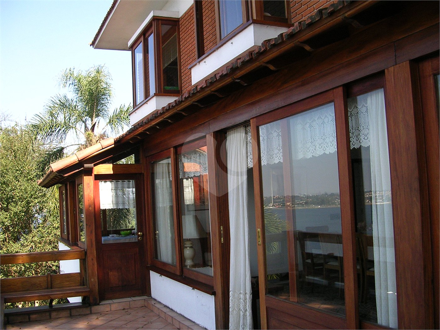 Casa de Vila à venda ou para alugar com 4 suítes em Guarapiranga, São Paulo, SP