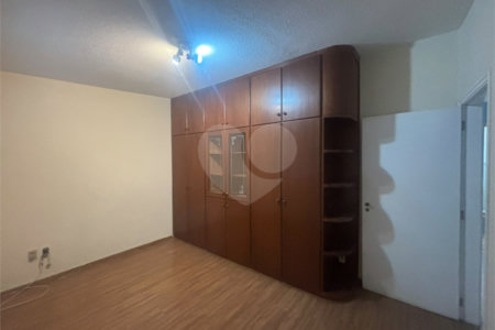 Casa à venda com 3 quartos, sendo 1 suíte, em Vila Boaventura, Jundiaí, SP
