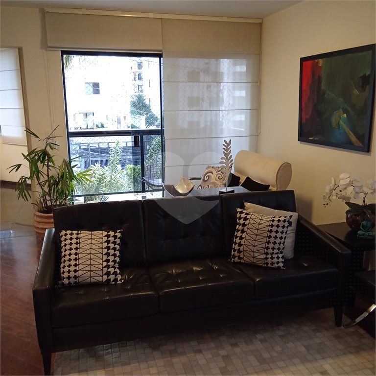Apartamento à venda com 4 quartos, sendo 3 suítes, em Perdizes, São Paulo, SP