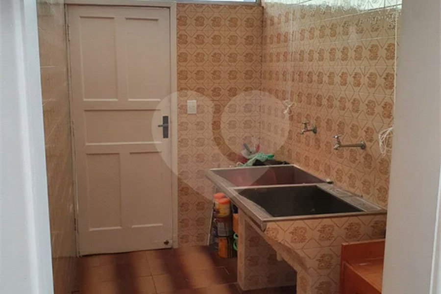 Vende-se linda casa de 250 m² no Jabaquara