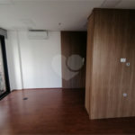 SALA COMERCIAL TOP, VENDA OU LOCAÇÃO, METRÔ VERGUEIRO COM 28,76m2