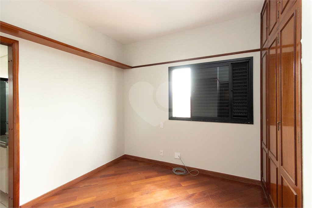 Apartamento a Venda na Chácara Santo Antônio, 163 m², 3 suítes, 2 vagas,, lazer e próximo ao parque