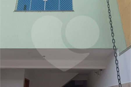 Sobrado à venda com 3 quartos, sendo 1 suíte, em Jardim do Estádio, Santo André, SP