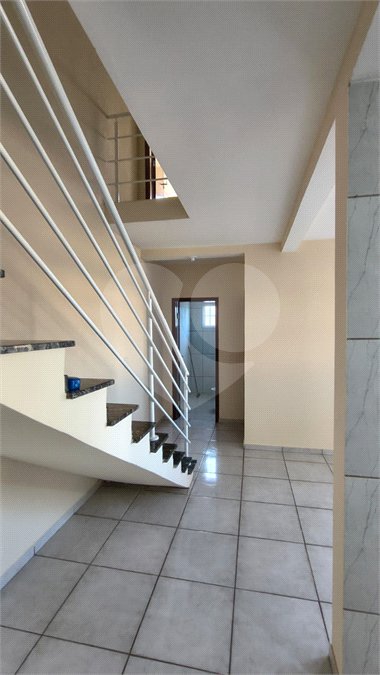 Casa à venda com 3 quartos em Santa Cândida, Vinhedo, SP