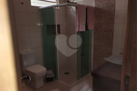 Casa à venda com 6 quartos, sendo 4 suítes, no condomínio Chácara Hipica, Ribeirão Preto - SP