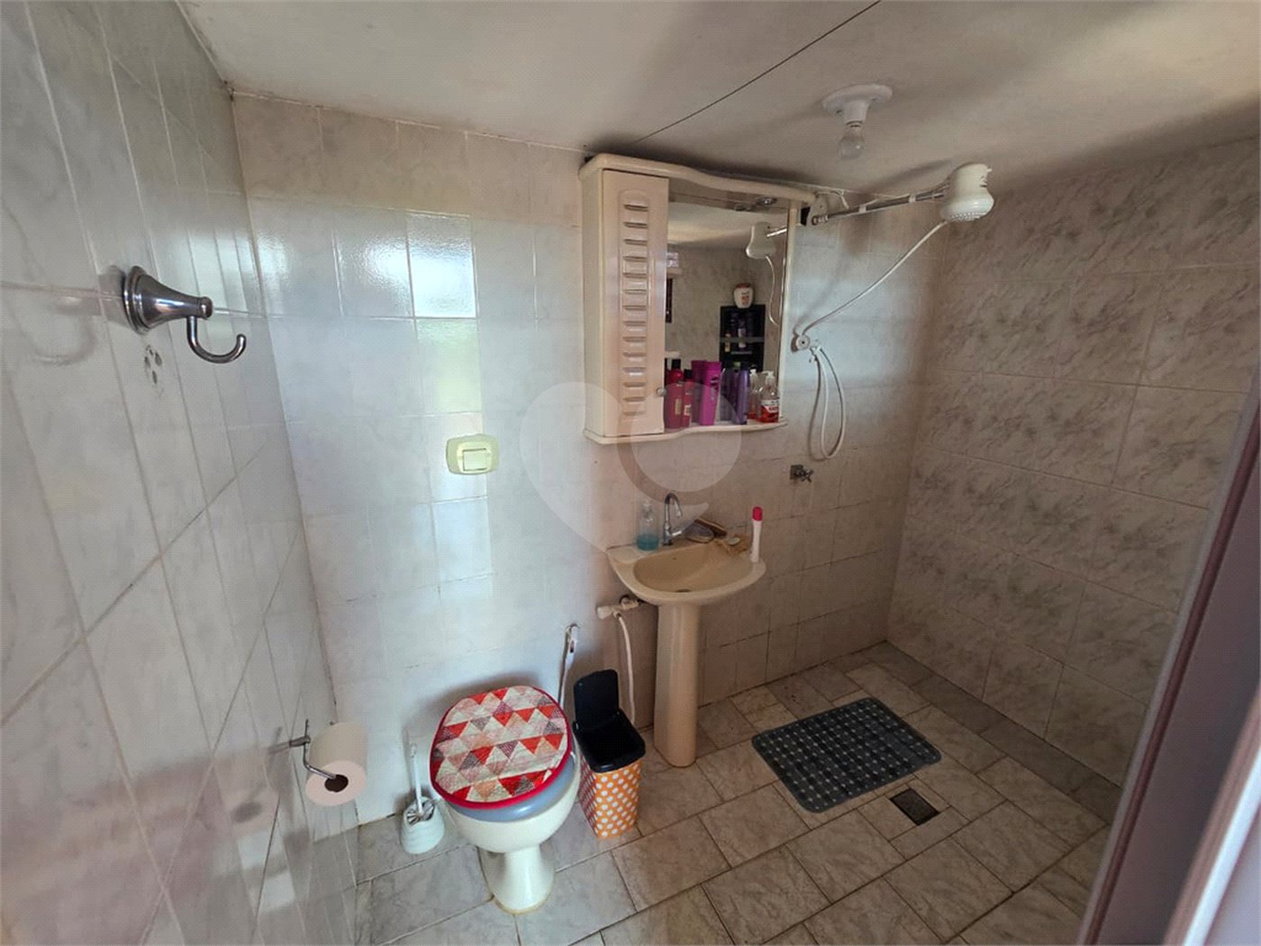 Casa à venda ou para alugar com 2 quartos em Vila Arruda, Itapetininga, SP