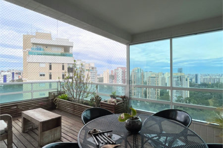 Apartamento à venda com 4 suítes em Jardim Morumbi, São Paulo, SP