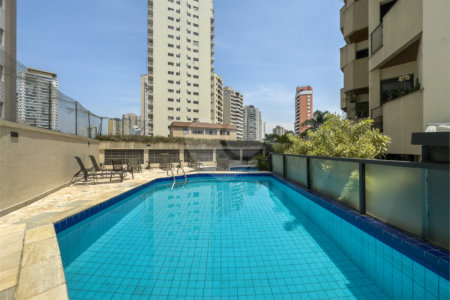 Apartamento à venda com 3 quartos, sendo 1 suíte, em Vila Mariana, São Paulo, SP