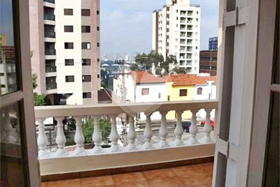 Sobrado à venda com 4 quartos em Santana, São Paulo, SP