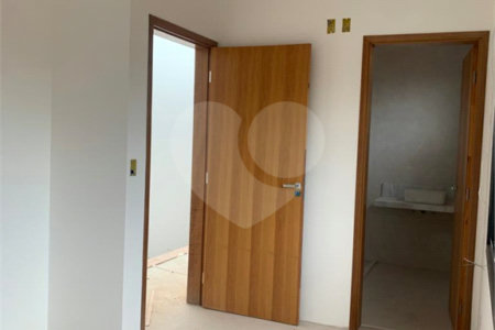 Casa à venda com 3 suítes em Loteamento Loanda, Atibaia, SP
