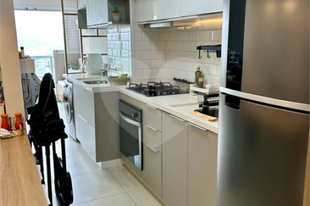 Apartamento à venda com 2 quartos, sendo 1 suíte,  em Jardim Dom Bosco, São Paulo, SP
