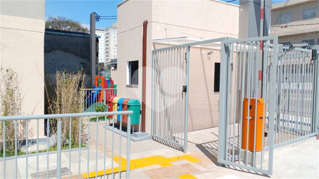 Apartamento à venda com 2 quartos em Vila Antonieta, São Paulo, SP