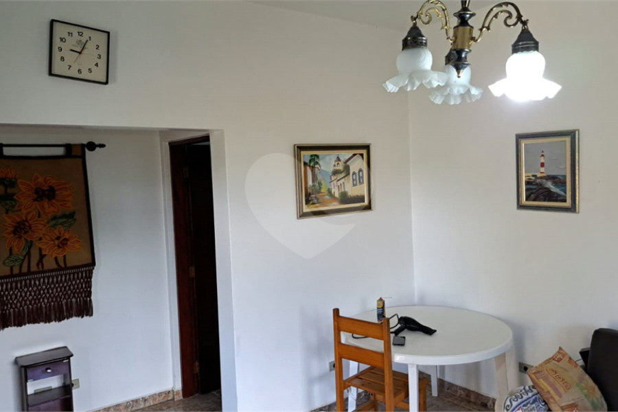 Casa à venda com 3 quartos, sendo 1 suíte, em Rio Acima, Mairiporã, SP