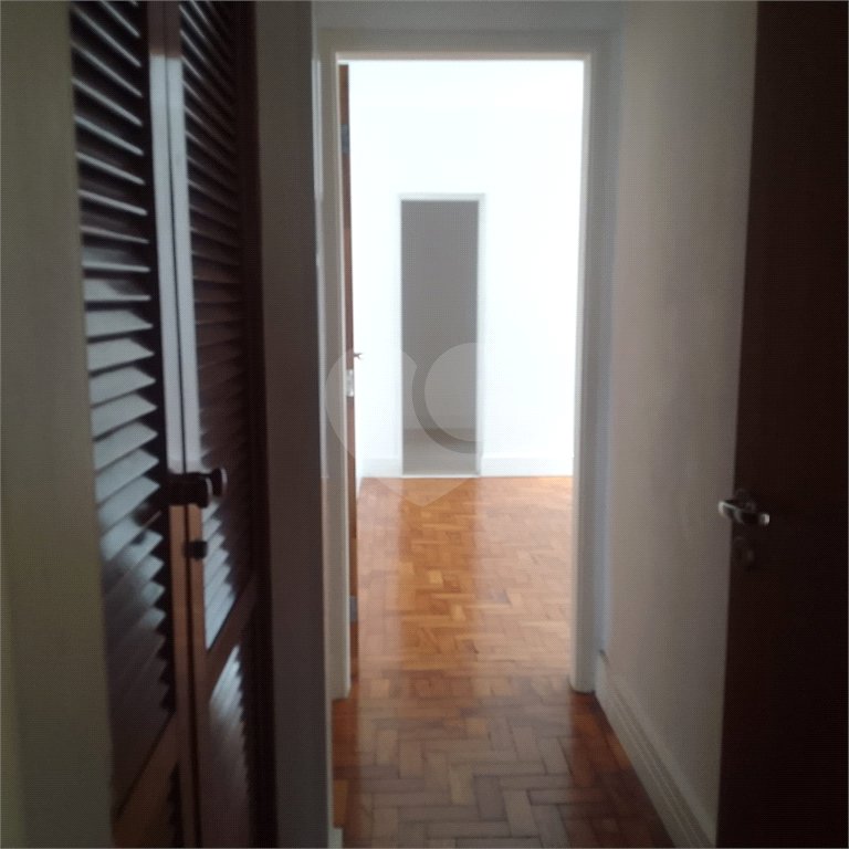 Casa à venda com 3 quartos, sendo 1 suíte, no Centro, Mogi das Cruzes, SP
