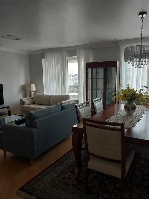 Apartamento à venda com 3 quartos, sendo 2 suítes,  em Cidade São Francisco, São Paulo, SP