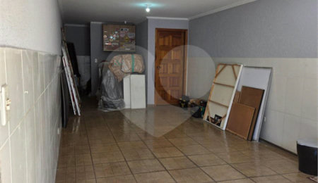 Sobrado à venda com 3 quartos, sendo 1 suíte,  em Vila Gustavo, São Paulo, SP