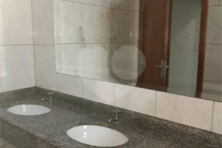 Loja para alugar em Vila Santo Antônio, Cotia, SP