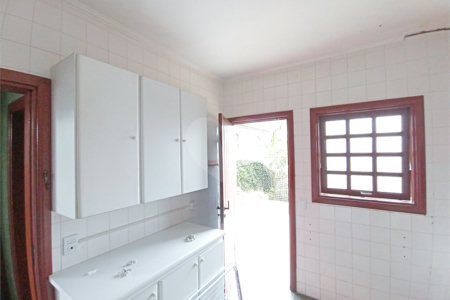 Casa à venda com 4 suítes no condomínio Estância Marambaia, Vinhedo - SP