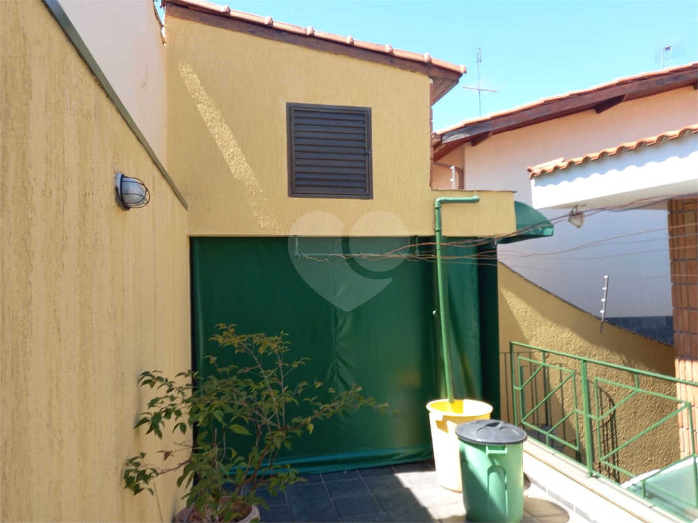 Sobrado à venda com 3 quartos, sendo 1 suíte,  em Santa Teresinha, São Paulo, SP
