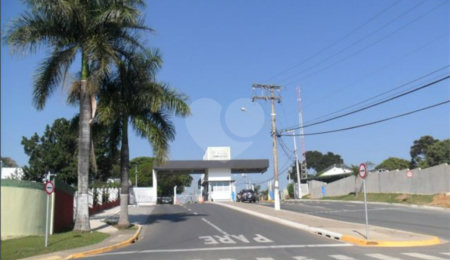 Casa à venda com 3 suítes no condomínio Lagos D Icaraí, Salto - SP