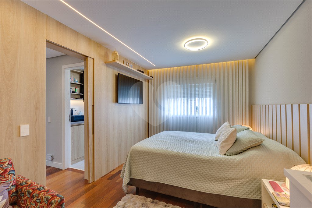 Apartamento à venda com 3 quartos, sendo 2 suítes, em Jardim Marajoara, São Paulo, SP