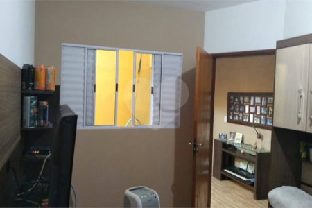 Casa Térrea à venda com 3 quartos, sendo 1 suíte, em Nova Cerejeira, Atibaia, SP