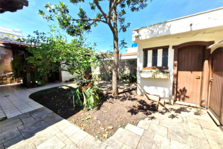Casa Térrea à venda com 5 quartos, sendo 3 suítes, em Granja Julieta, São Paulo, SP