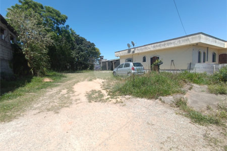 Chácara à venda com 3 quartos, sendo 1 suíte, em Jardim Waldez, Mairinque, SP