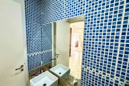 Apartamento à venda com 3 quartos, sendo 1 suíte, em Vila Galvão, Guarulhos, SP