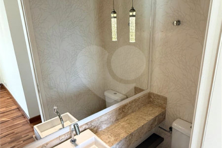 Apartamento à venda com 3 suítes em Vila Andrade, São Paulo, SP