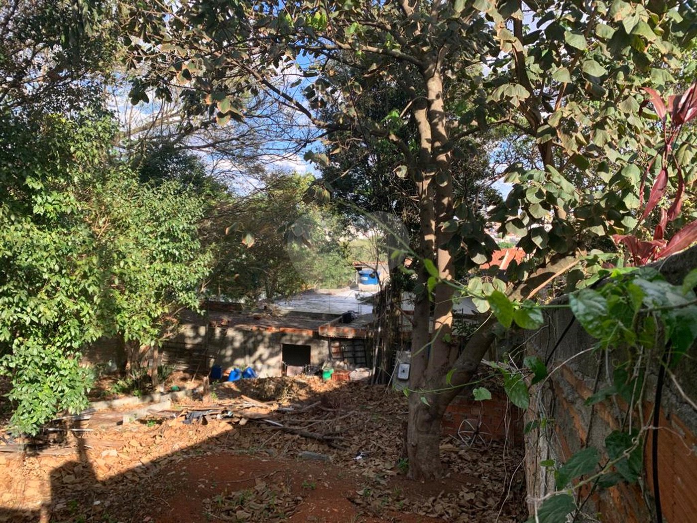 Terreno à venda com 2 quartos em Vila Nivi, São Paulo, SP