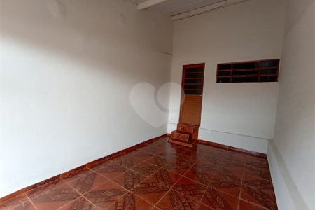 Casa para alugar com 1 quarto em Vila Célia, Itapetininga, SP