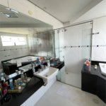 Casa à venda com 4 suítes no condomínio Aruã Lagos, Mogi das Cruzes - SP