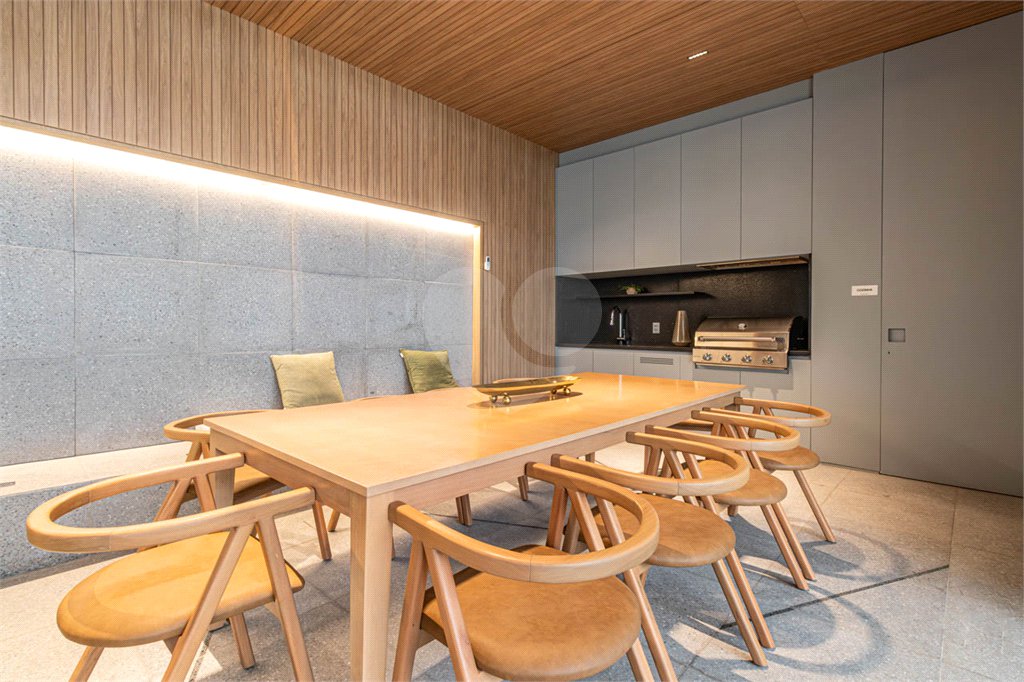 Apartamento à venda com 2 suítes em Pinheiros, São Paulo, SP