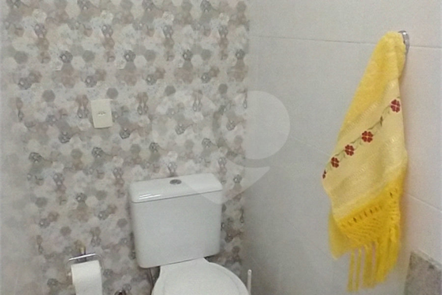 Sobrado à venda com 3 quartos, sendo 1 suíte, em Vila Nova Cachoeirinha, São Paulo, SP