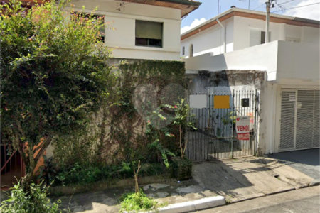 Sobrado à venda com 3 quartos, sendo 1 suíte, em Granja Julieta, São Paulo, SP