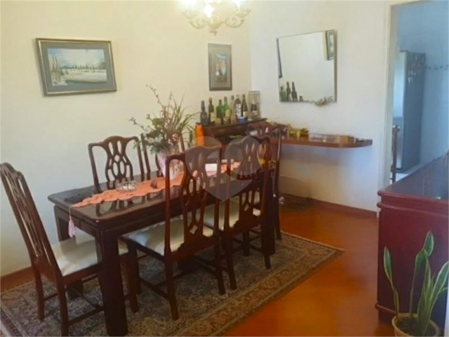 Apartamento à venda com 3 quartos, sendo 1 suíte,  em Lapa, São Paulo, SP