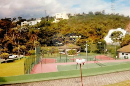 Terreno à venda no condomínio Arujá Hills Iii, Arujá - SP