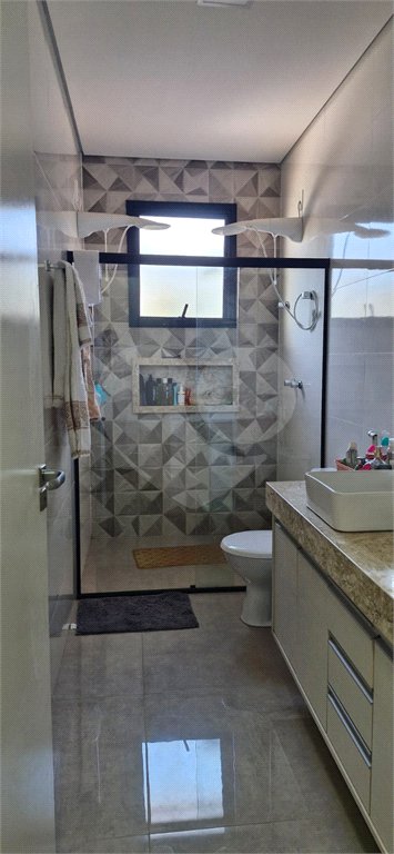 Casa à venda com 3 suítes no condomínio Campos do Conde Ii, Paulínia - SP