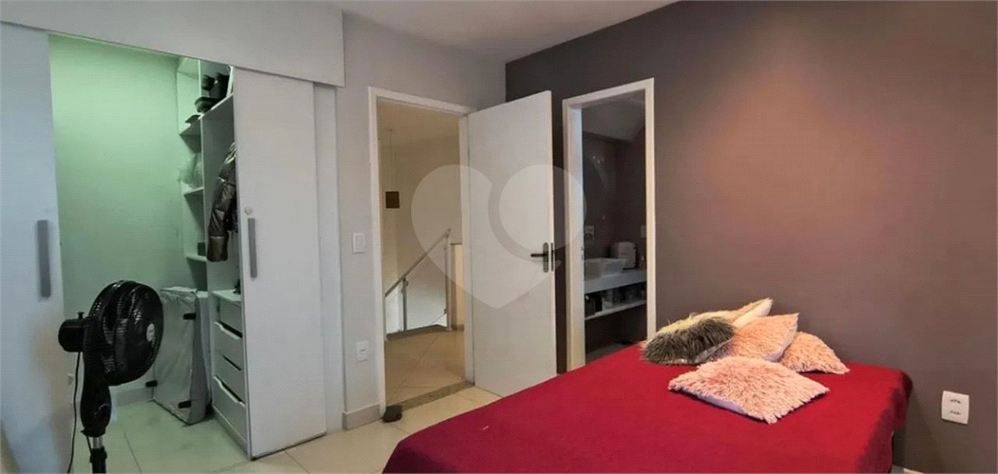 Casa à venda com 4 quartos, sendo 3 suítes, em Vargem Pequena, Rio de Janeiro, RJ